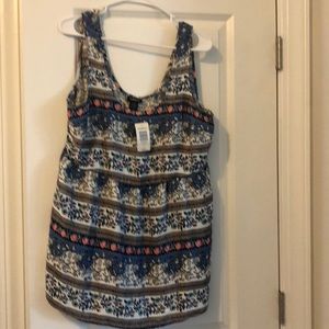 Sleeveless summer blouse